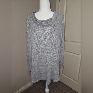 Torrid Plush Cowl Neck Raglan Tunic Sweatshirt Size 2 (XXL) in Heather Gray
